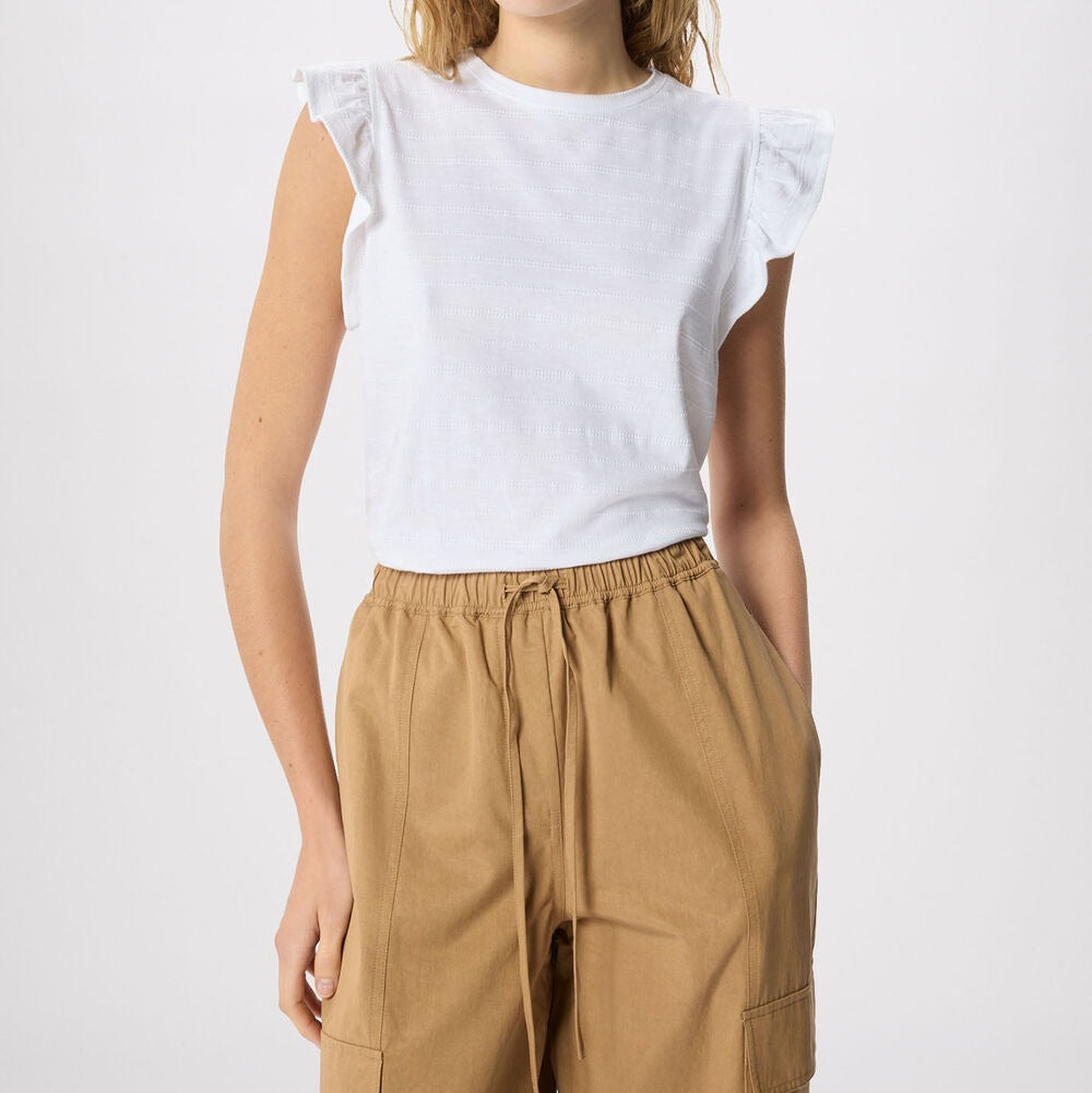 Wit geborduurd T-shirt met ruchesmouwen